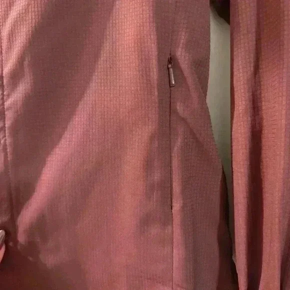 COLUMBIA PFG TEXAS A&M LONG SLEEVE BUTTON DOWN - Picture 7 of 7